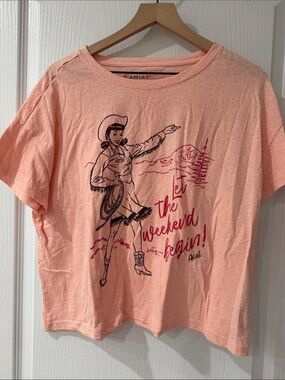 Ariat Peach Short Sleeve Graphic Tee with Fuchsia Print